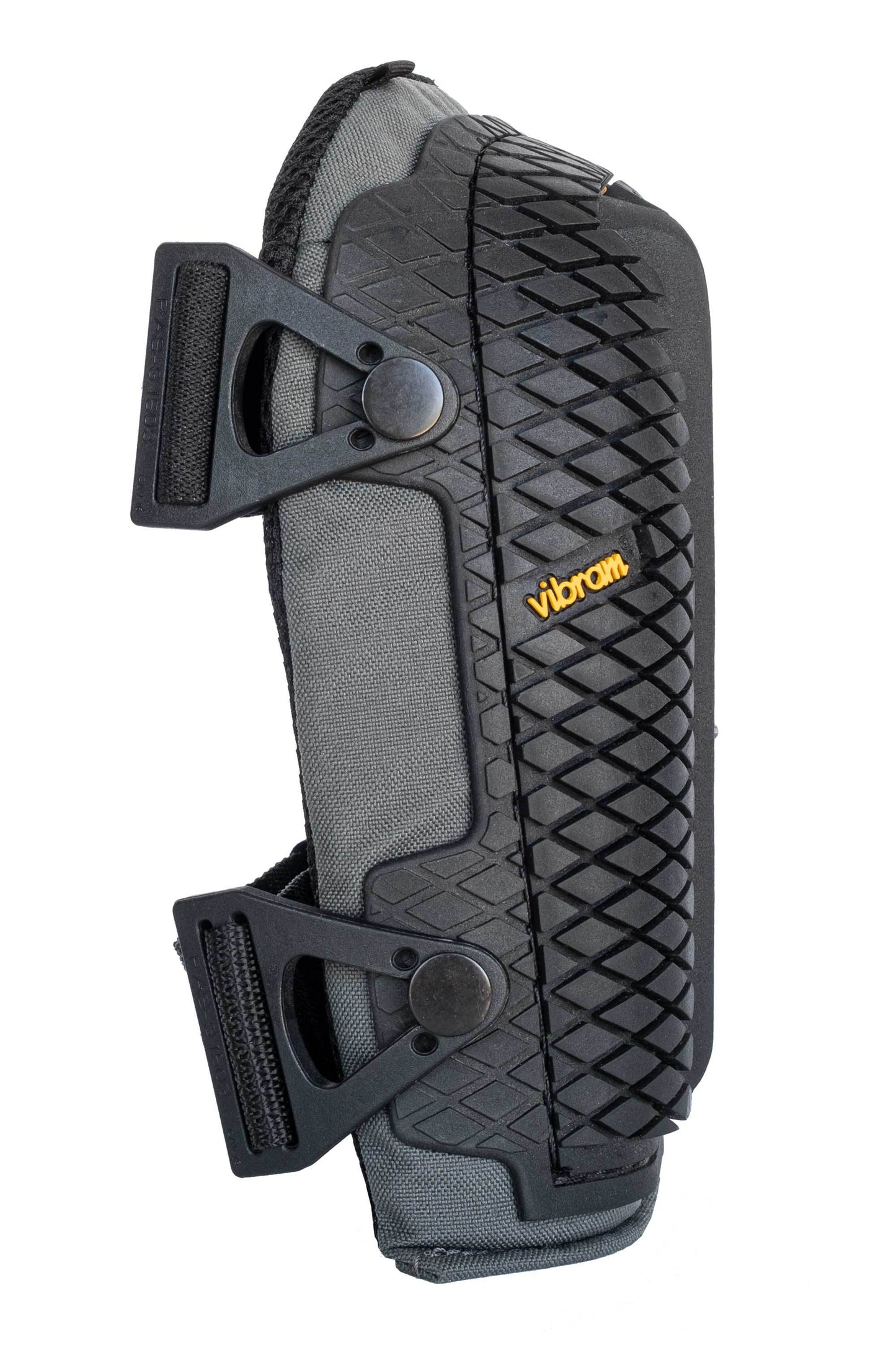 STABILIZER KNEE PAD with VIBRAM® RUBBER CAP KEEPS YOU LEVEL ON THE ROOF AND ANY UNEVEN WORK SURFACE